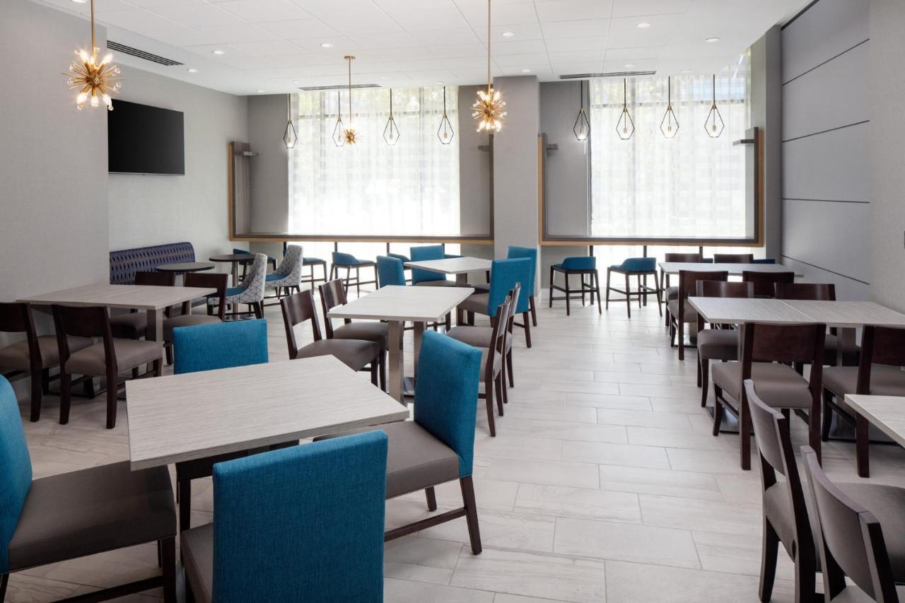 Holiday Inn Express Washington Dc Downtown By Ihg Exterior foto